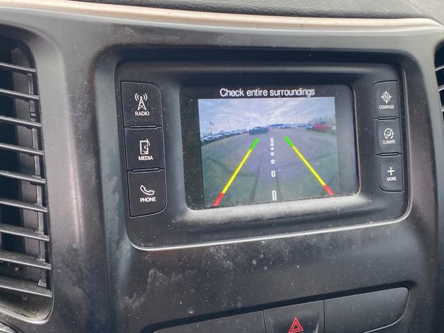 Used 2016 Jeep Cherokee Sport w/ Cold Weather Group image 10