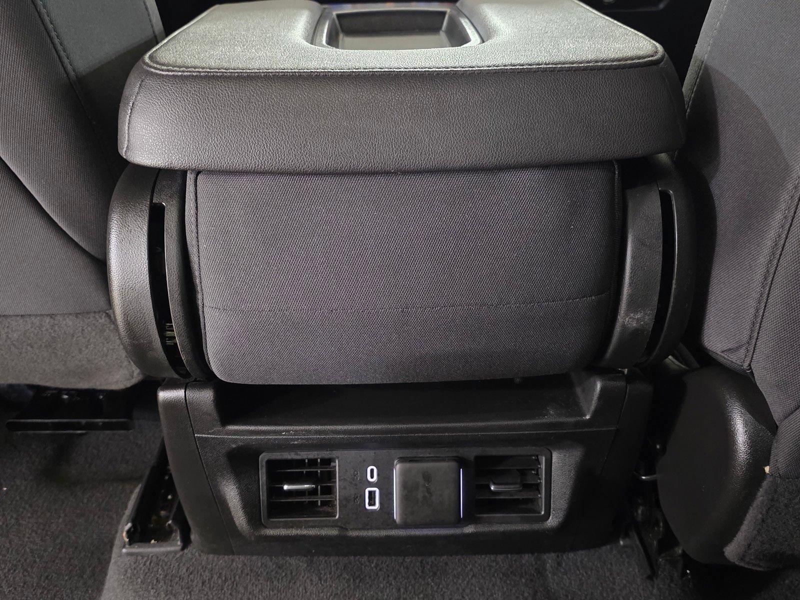 Used 2024 GMC Sierra 1500 SLE RWD image 18