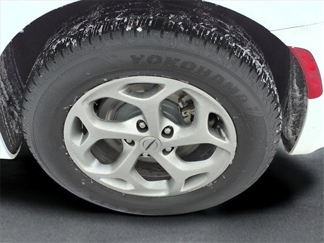 Used 2023 Chrysler Pacifica Limited image 7