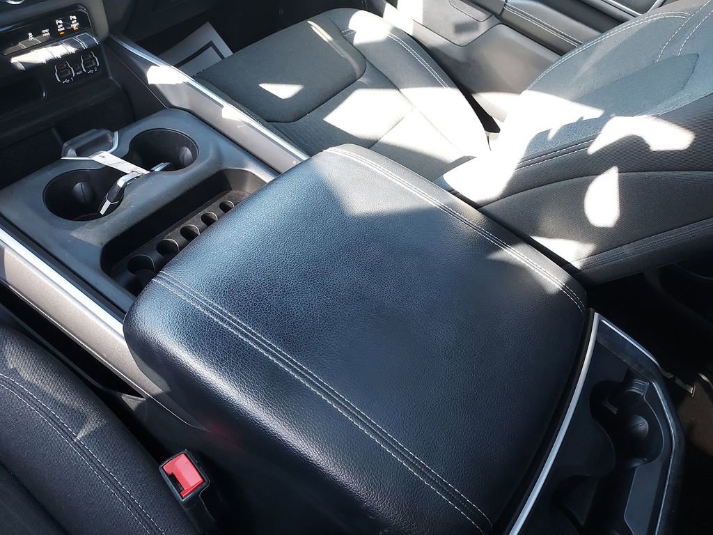 Used 2021 RAM 1500 Big Horn image 26