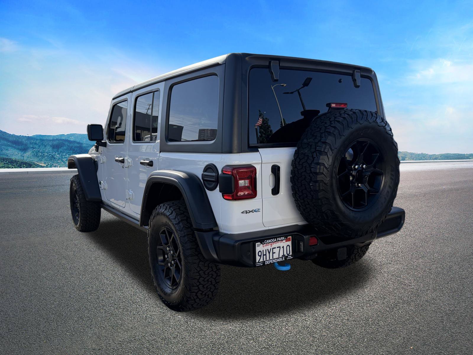 Certified 2024 Jeep Wrangler Unlimited AWD/4WD image 8