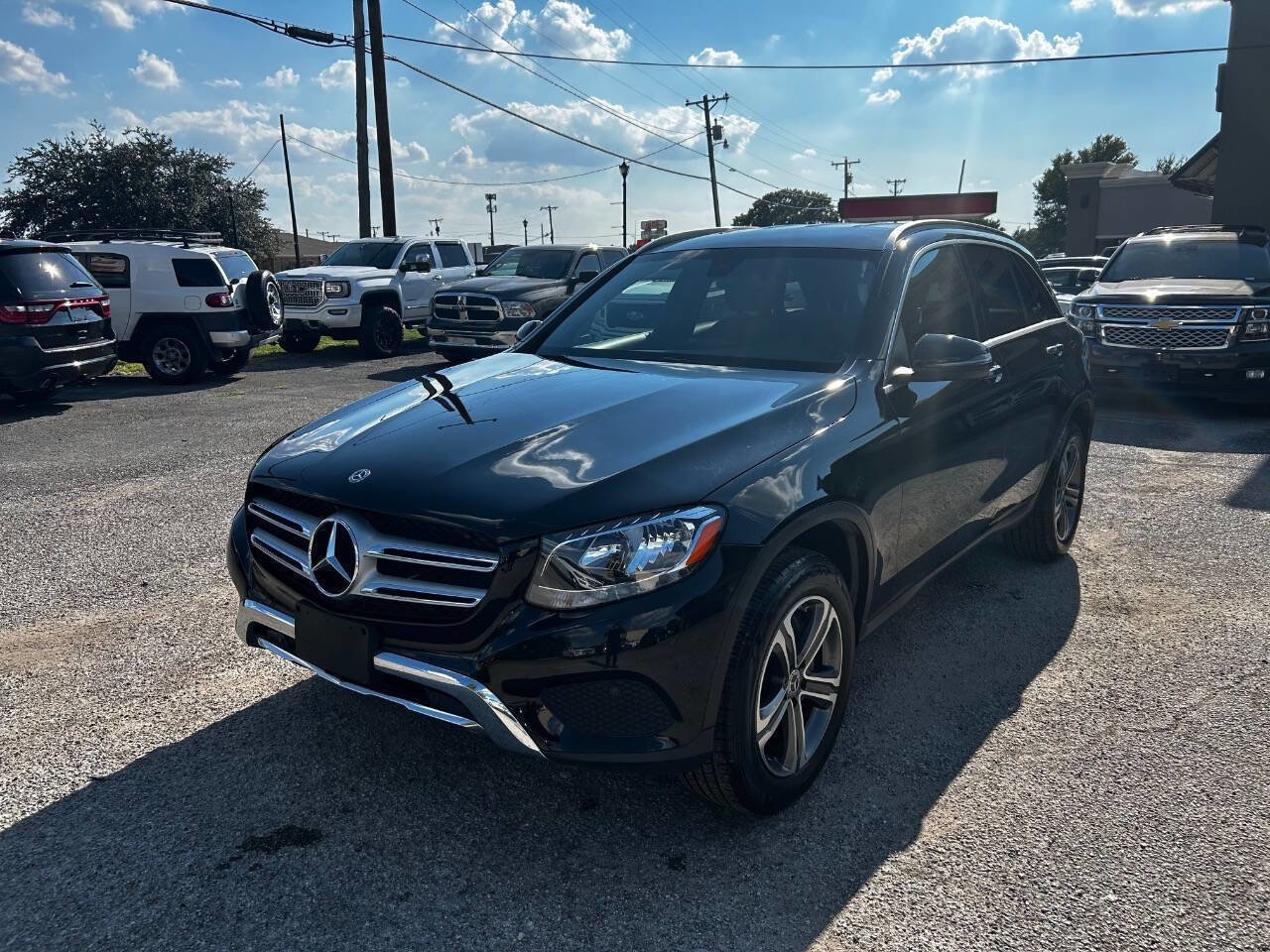 Used 2019 Mercedes-Benz GLC 300 image 1
