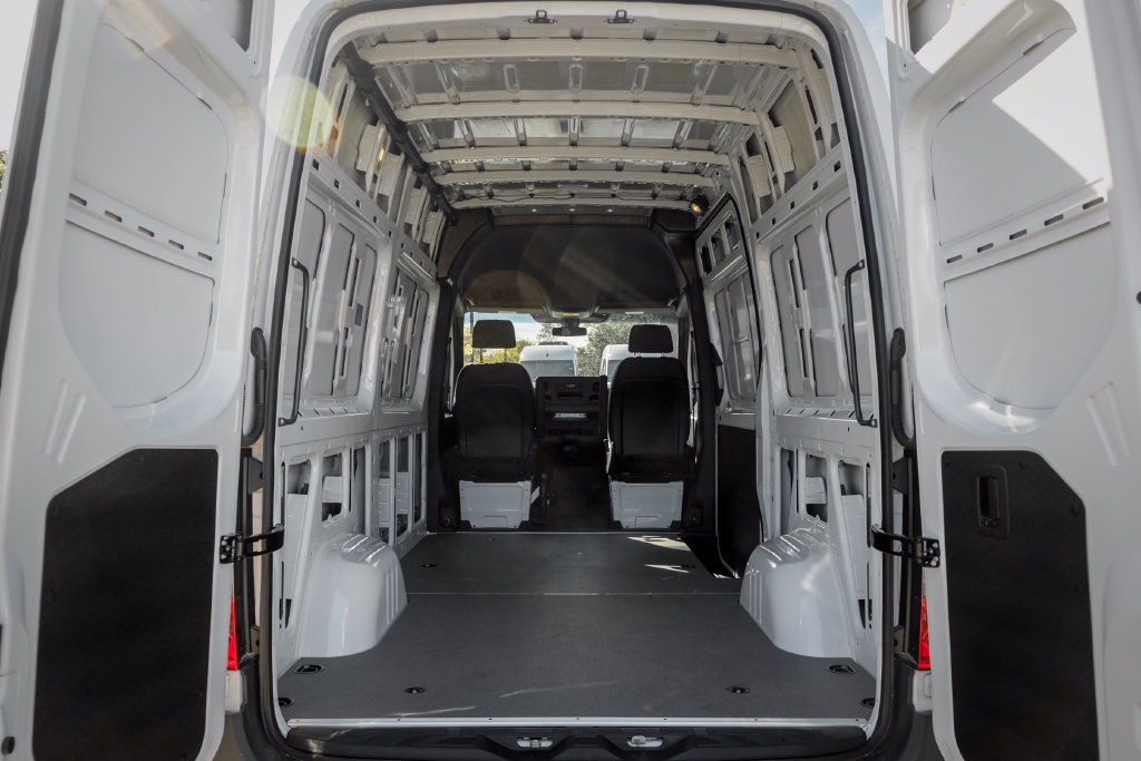 New 2025 Mercedes-Benz Sprinter 2500 image 11