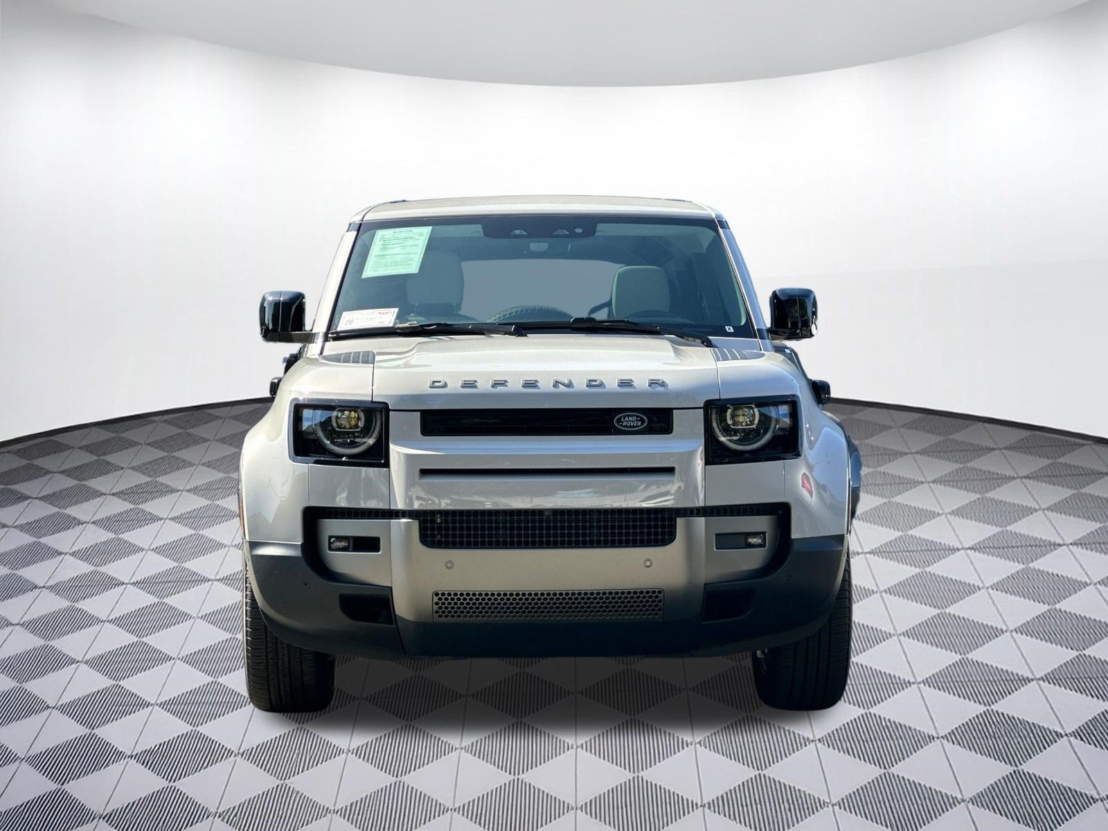 Certified 2026 Land Rover Defender 110 S AWD/4WD image 5