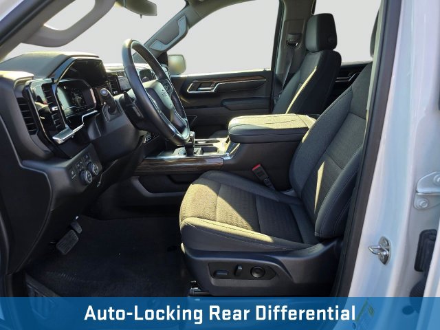 Used 2023 Chevrolet Silverado 1500 RST AWD/4WD image 22