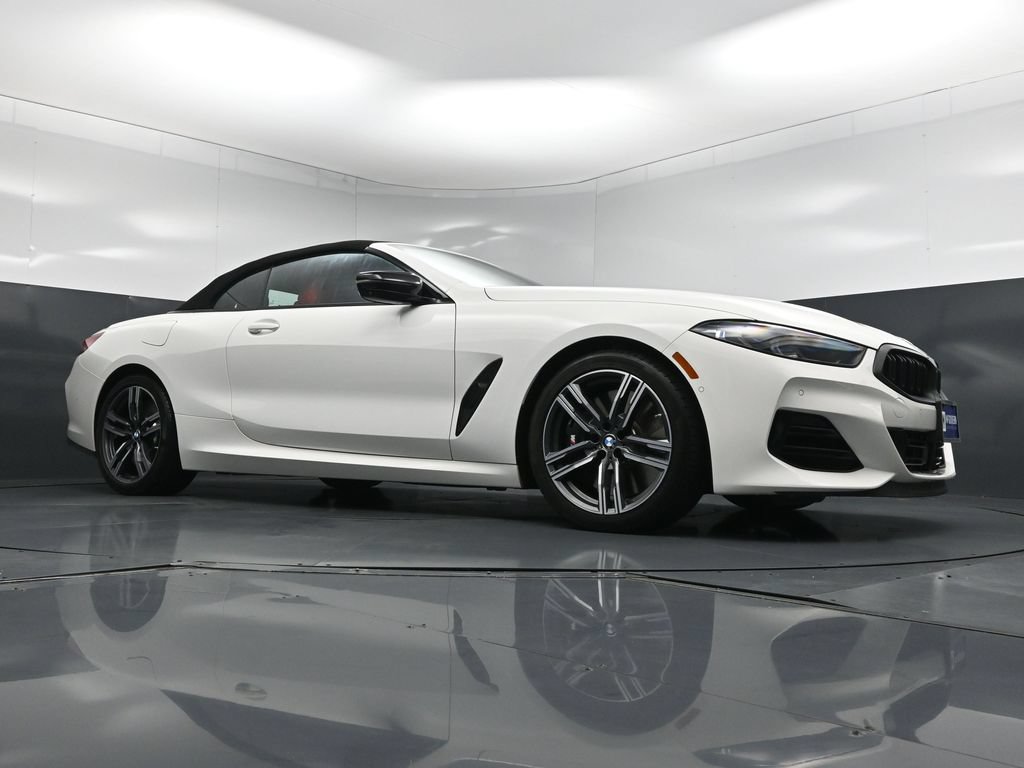 Used 2025 BMW M850i xDrive Convertible AWD/4WD image 31
