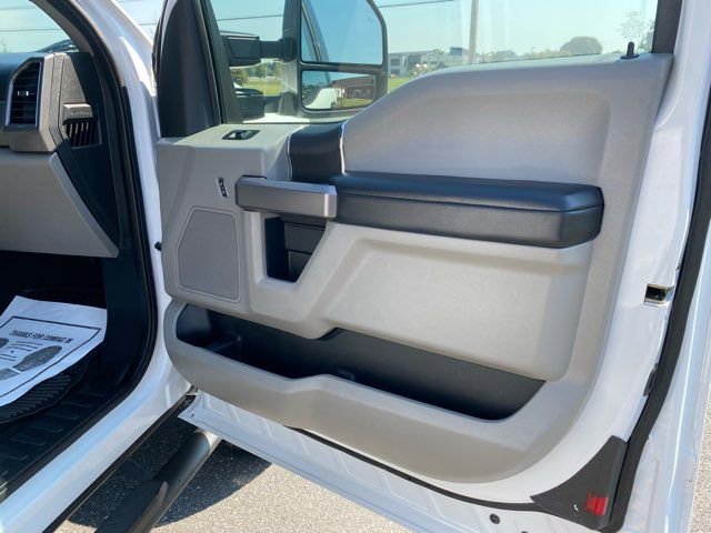 Used 2020 Ford F250 XLT w/ XLT Value Package image 24