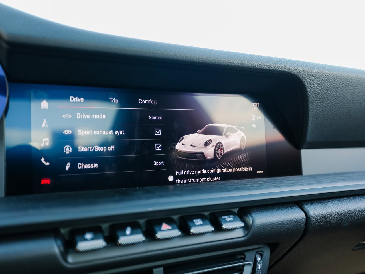 Certified 2022 Porsche 911 GT3 image 18