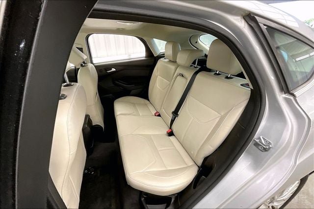 Used 2018 Ford Focus Titanium FWD image 20