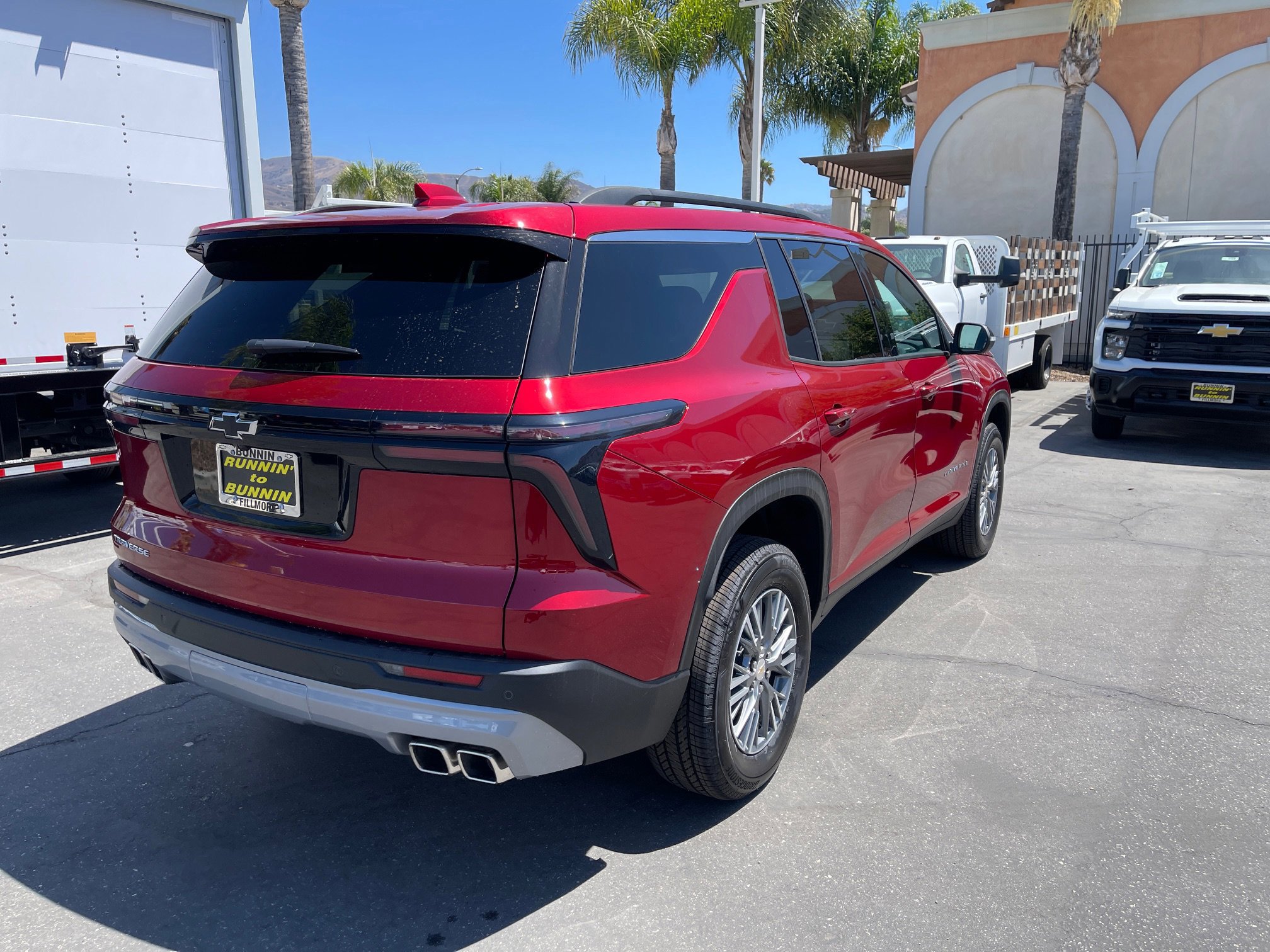 New 2025 Chevrolet Traverse LT w/ LPO, Floor Liner Package image 7