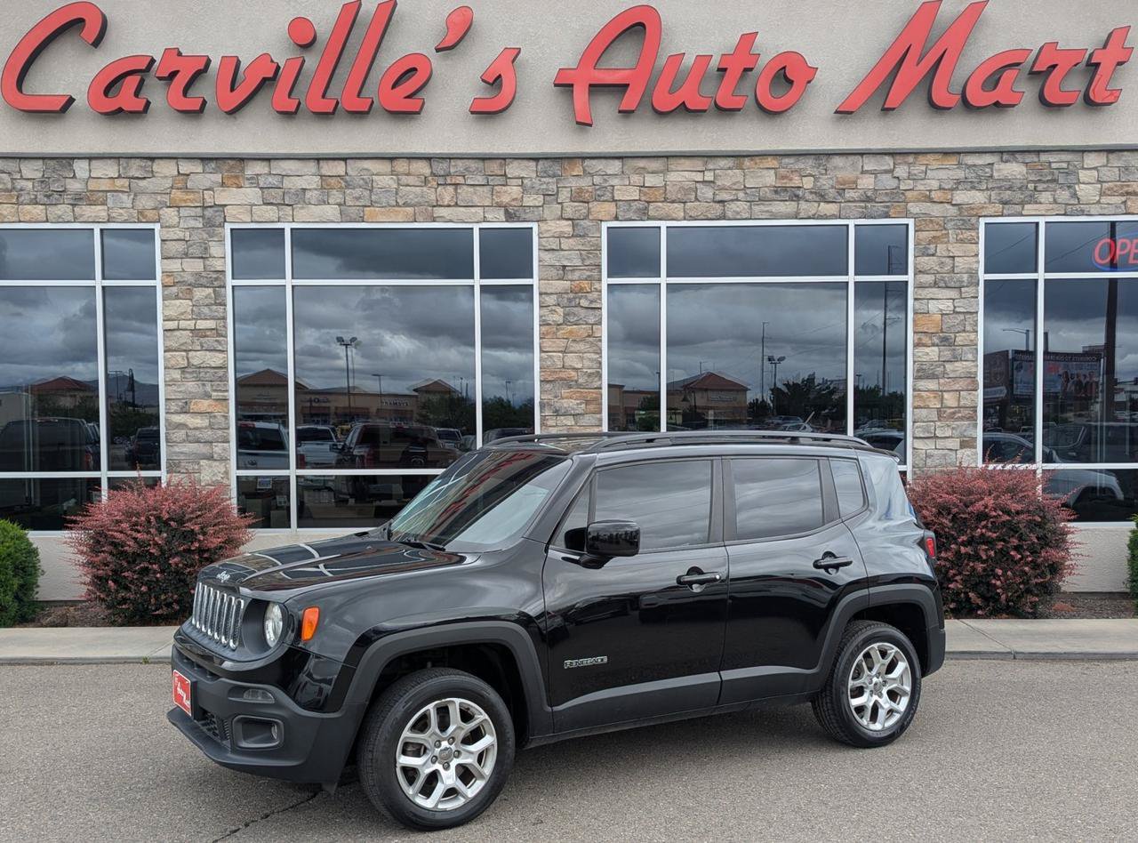 Used 2017 Jeep Renegade Latitude w/ Cold Weather Group AWD/4WD image 1