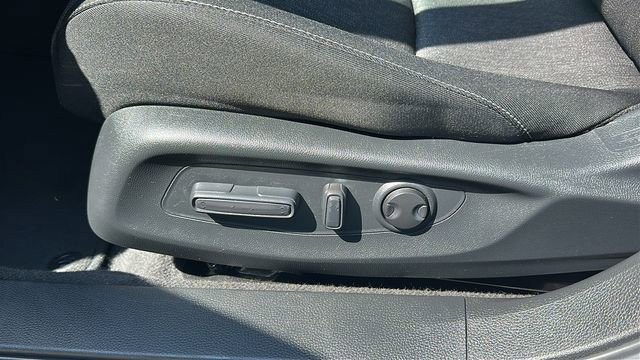 Used 2025 Honda Accord SE image 10