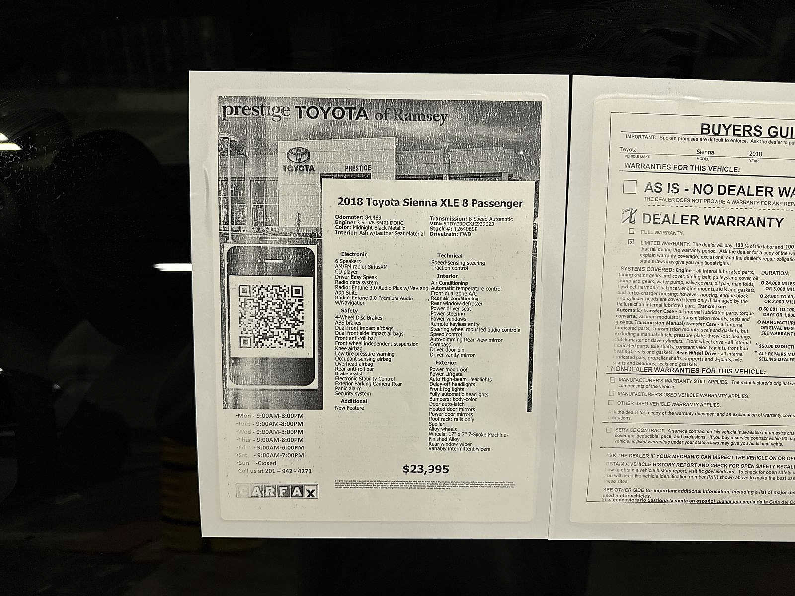 Used 2018 Toyota Sienna XLE w/ XLE Navigation Package image 13