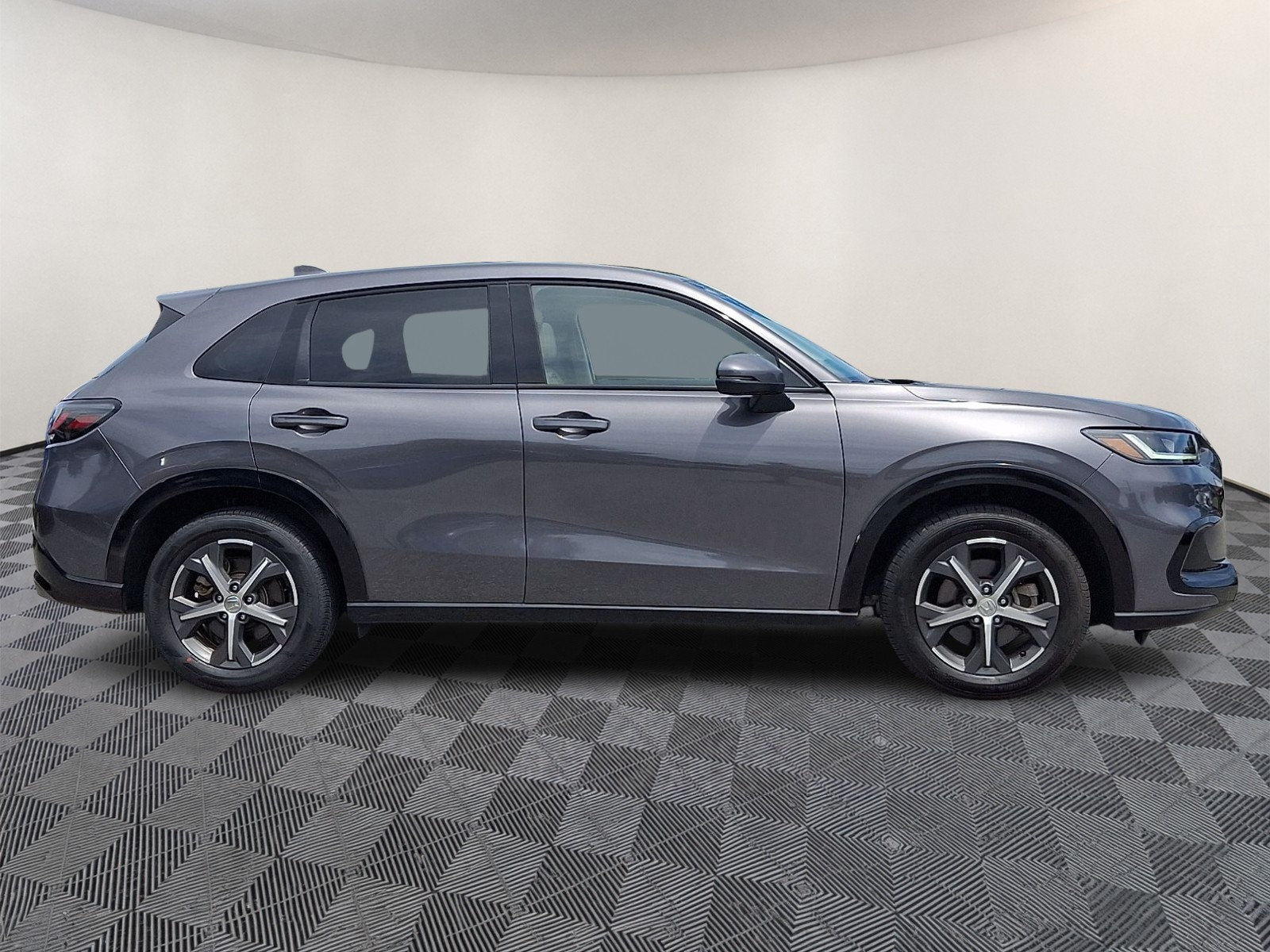 Used 2024 Honda HR-V EX-L image 7
