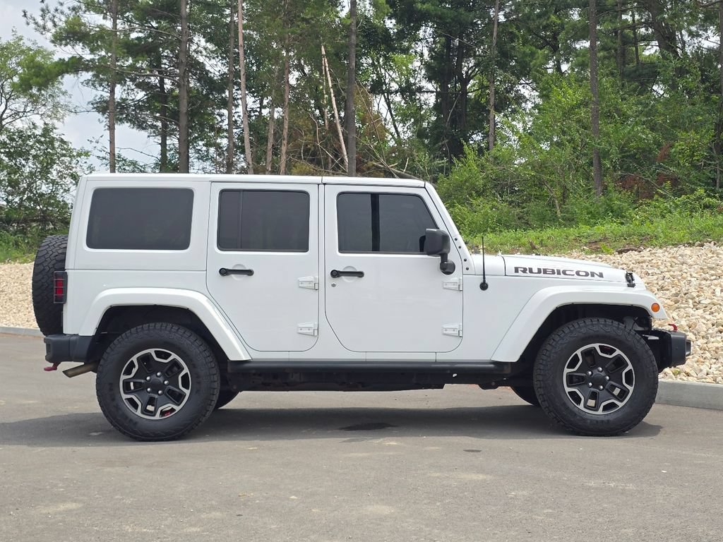 Used 2016 Jeep Wrangler Unlimited Rubicon AWD/4WD image 26