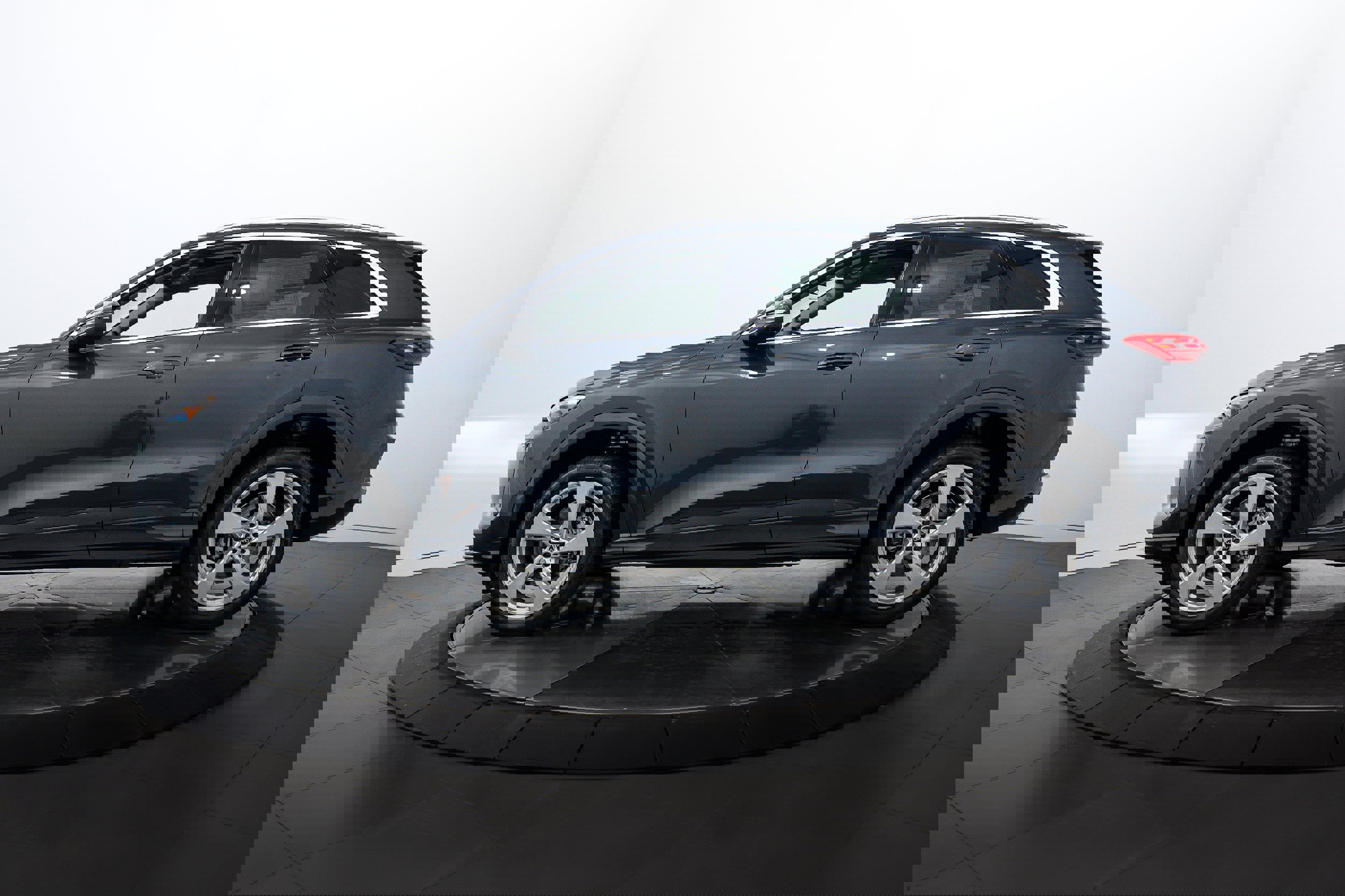 New 2025 Audi Q5 2.0T Premium Plus image 7