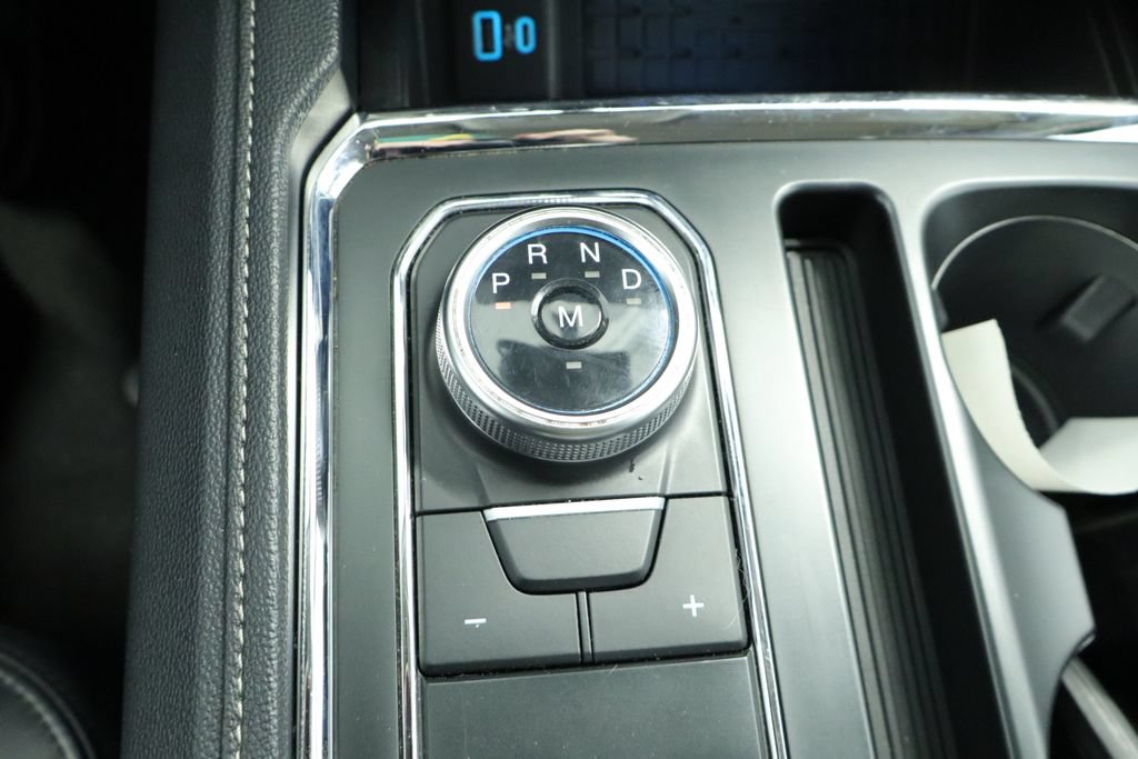 Used 2024 Ford Expedition XLT AWD/4WD image 39
