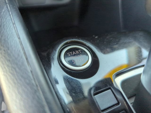 Certified 2020 Nissan Versa SV FWD image 45