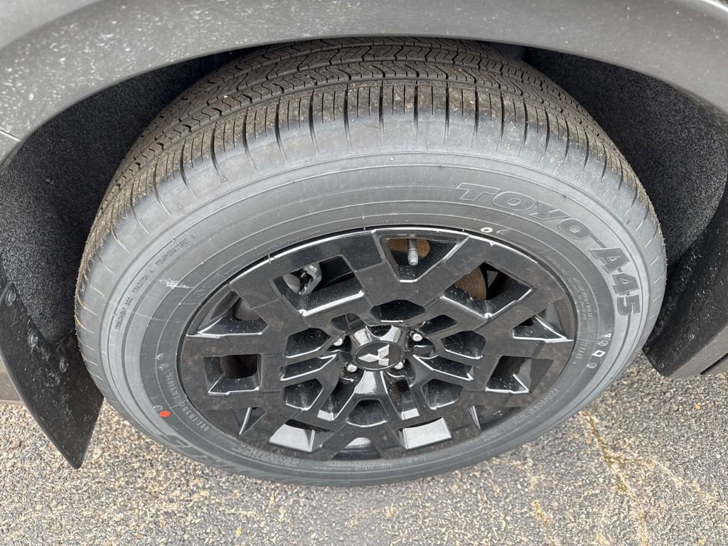 New 2026 Mitsubishi Outlander Trail Edition image 43