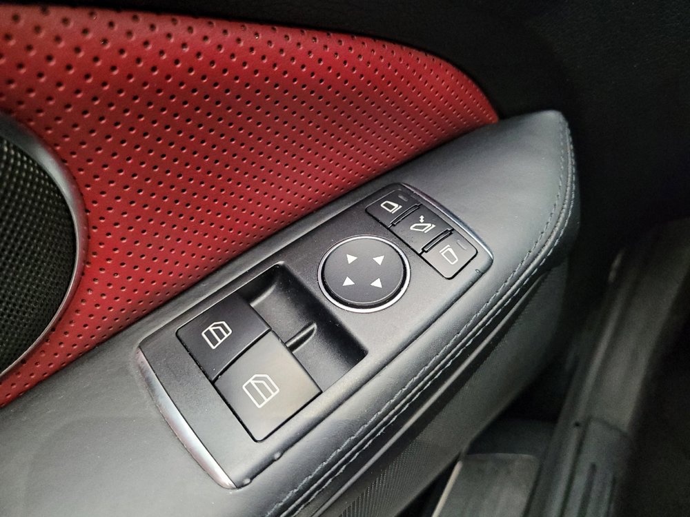 Used 2017 Mercedes-Benz SLC 43 AMG w/ Premium 2 Package image 27