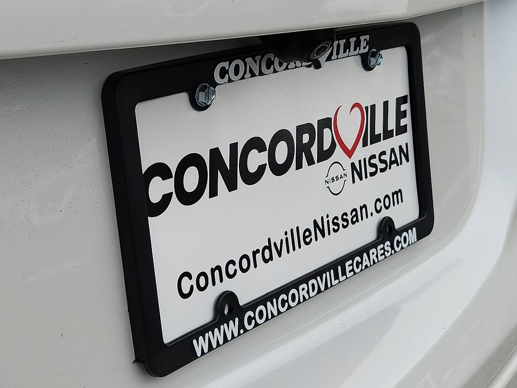 Used 2022 Cadillac XT4 Premium Luxury w/ Cold Weather Package image 34