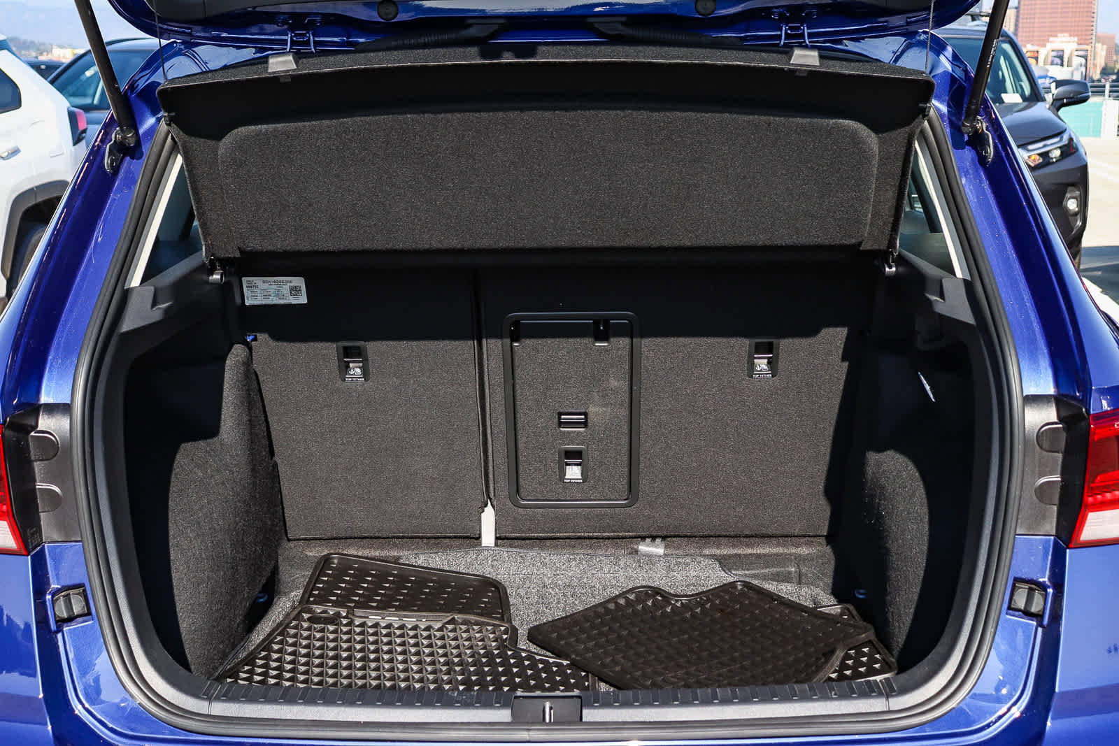 Used 2024 Volkswagen Taos S image 28