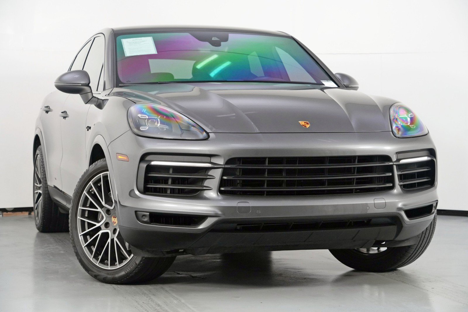 Used 2023 Porsche Cayenne Coupe AWD/4WD image 4