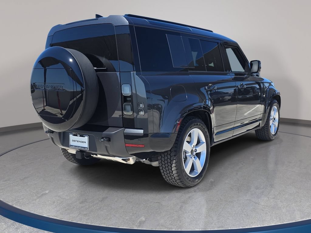 New 2026 Land Rover Defender 110 X-Dynamic SE AWD/4WD image 5