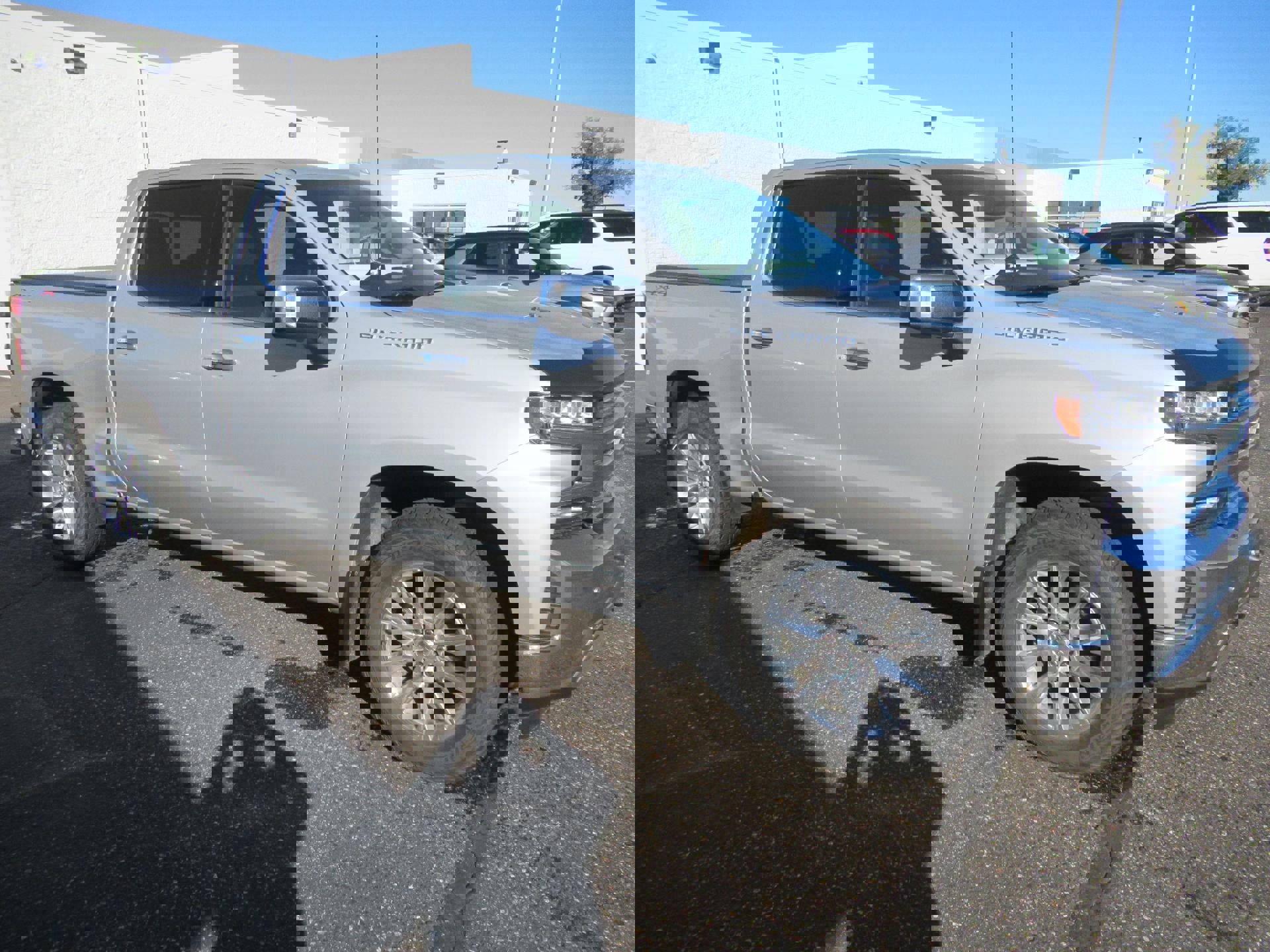 Used 2019 Chevrolet Silverado 1500 LTZ w/ LTZ Plus Package image 3