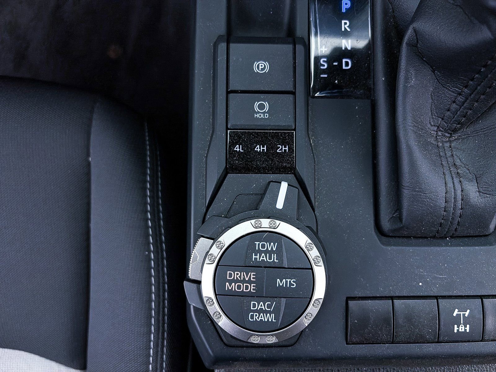Used 2024 Toyota Tacoma TRD Off-Road w/ TRD Off Road Upgrade Package image 28