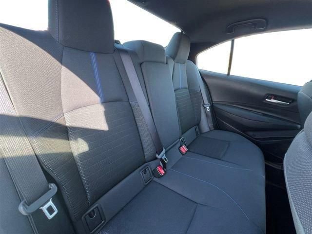 Used 2022 Toyota Corolla SE image 21