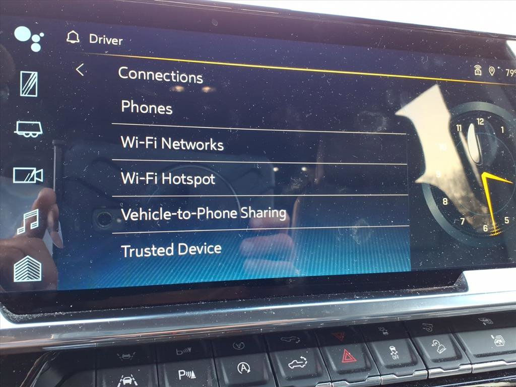 Used 2024 Chevrolet Silverado 1500 LTZ image 7