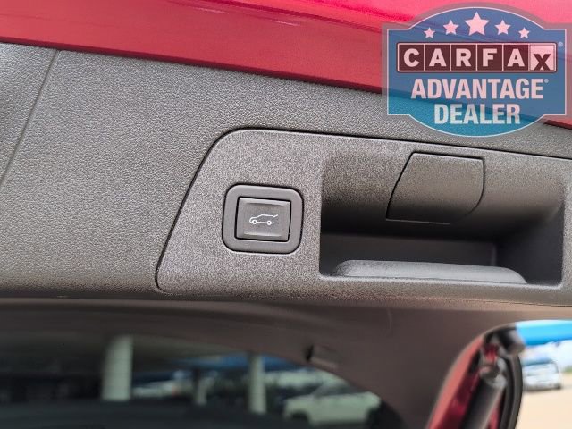 Used 2023 Buick Envision Essence w/ Sport Touring Package FWD image 11