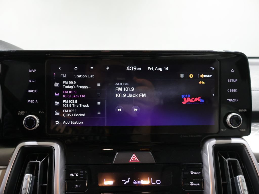 Used 2023 Kia Sorento EX AWD/4WD image 30