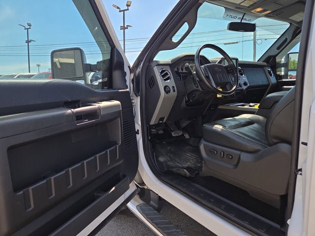 Used 2016 Ford F250 Lariat w/ Lariat Interior Package AWD/4WD image 7