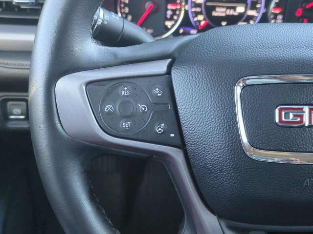 Used 2023 GMC Acadia AT4 w/ Technology Package AWD/4WD image 12