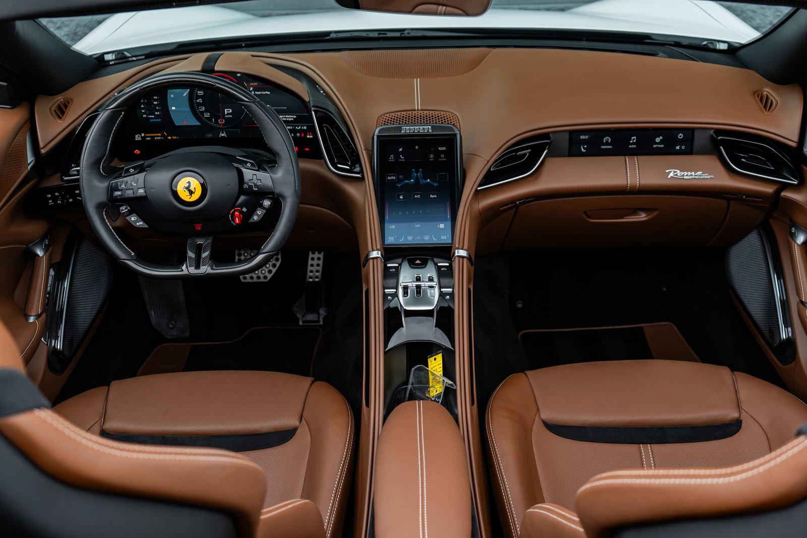 Used 2024 Ferrari Roma Spider image 4