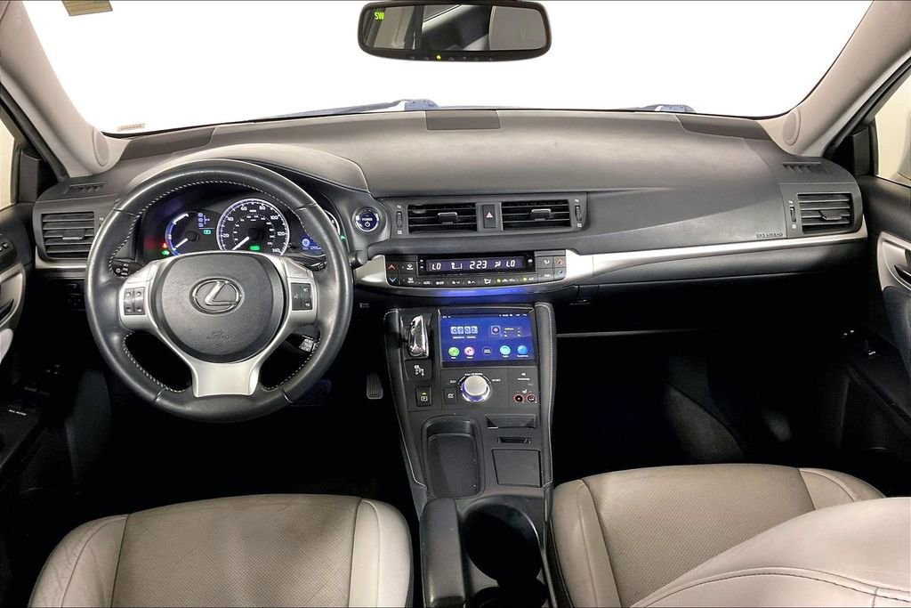 Used 2013 Lexus CT 200h FWD image 15