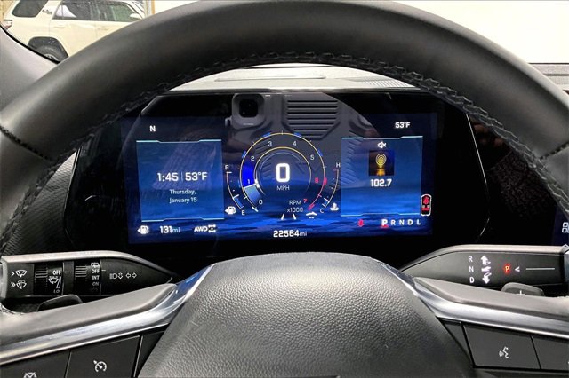 Used 2025 Chevrolet Equinox LT image 13