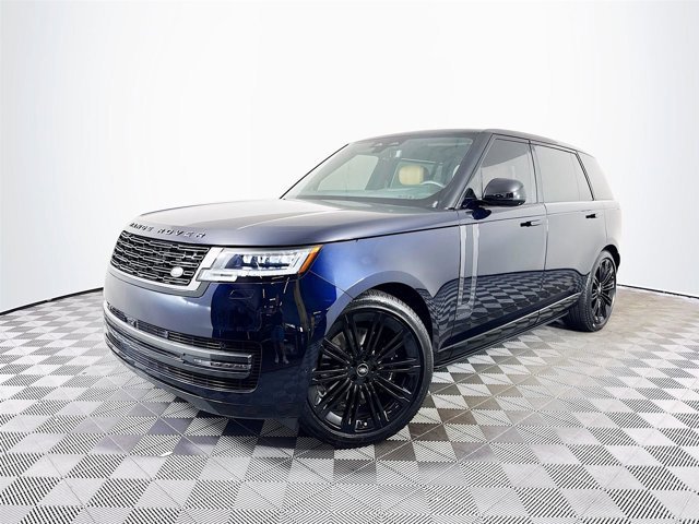 Used 2025 Land Rover Range Rover Long Wheelbase Autobiography image 3