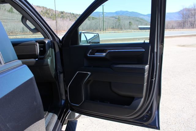 Used 2024 Chevrolet Silverado 1500 LT image 53