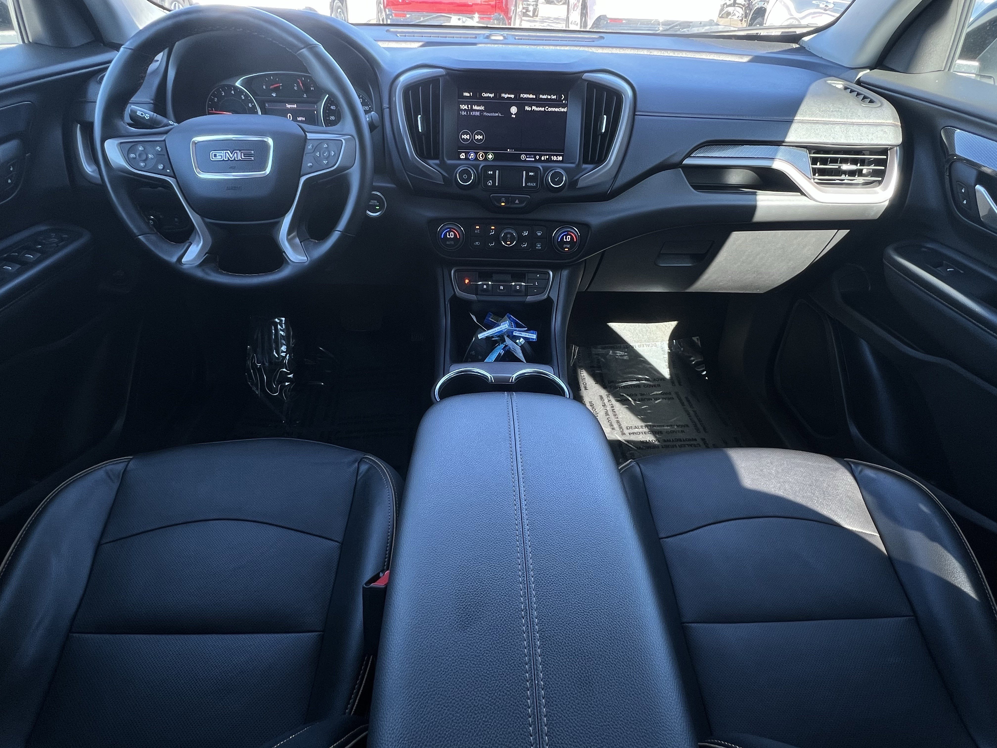 Used 2024 GMC Terrain AT4 image 9