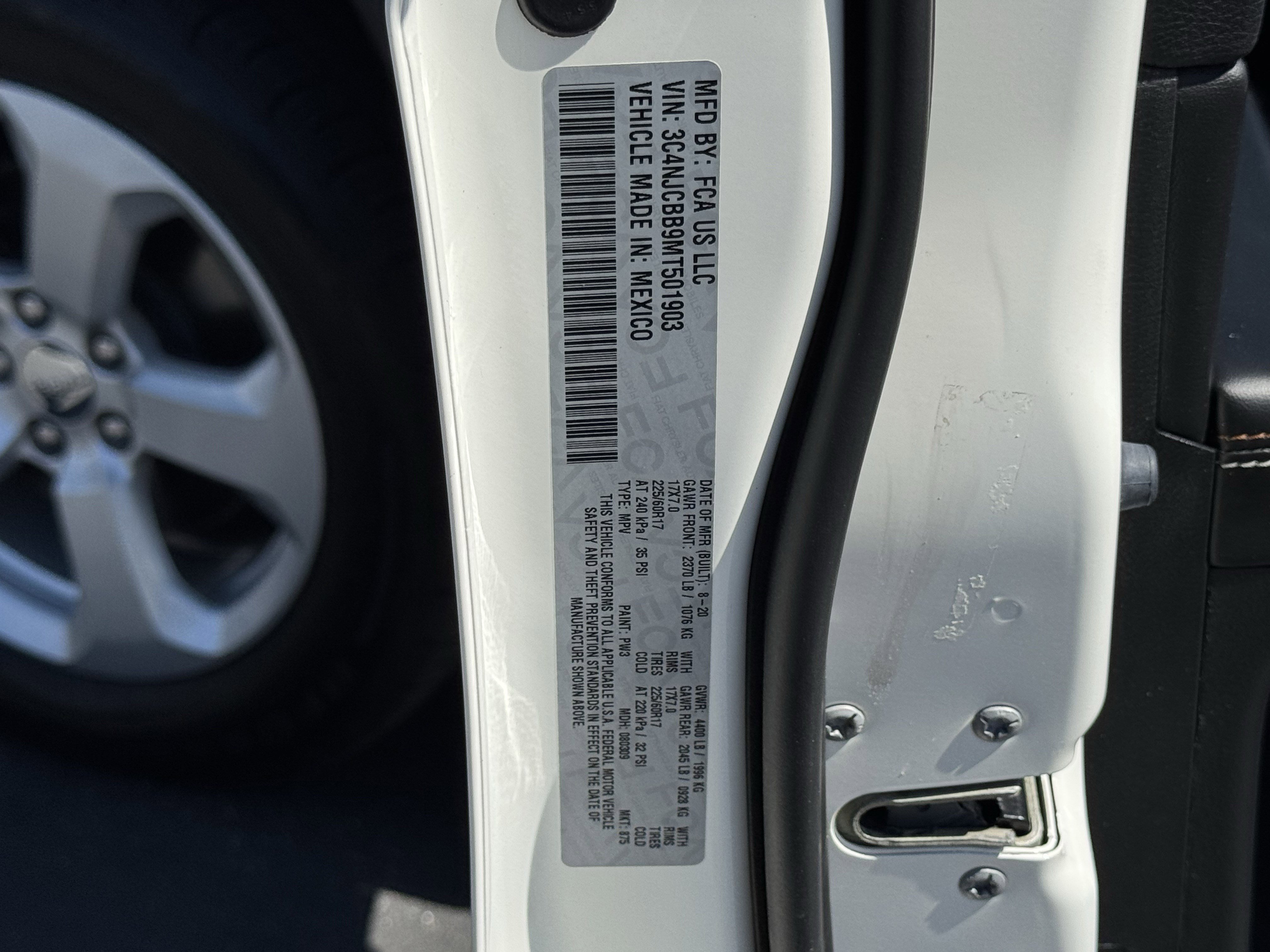 Used 2021 Jeep Compass Latitude image 38