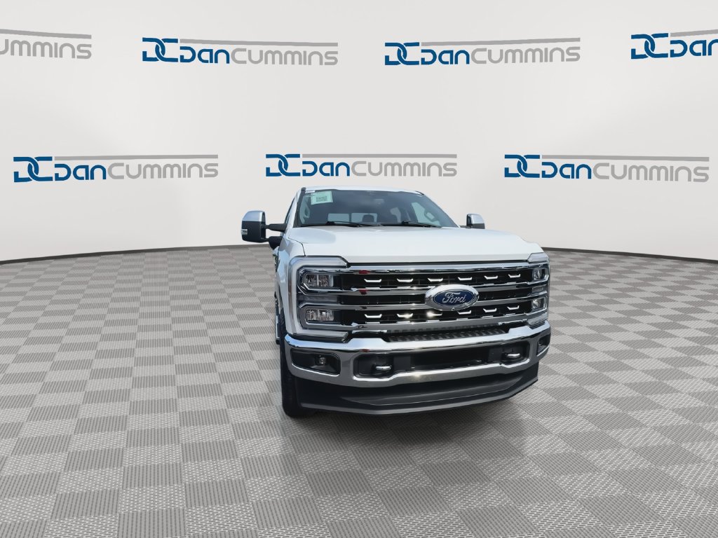 Used 2024 Ford F250 Lariat w/ Chrome Package AWD/4WD image 3