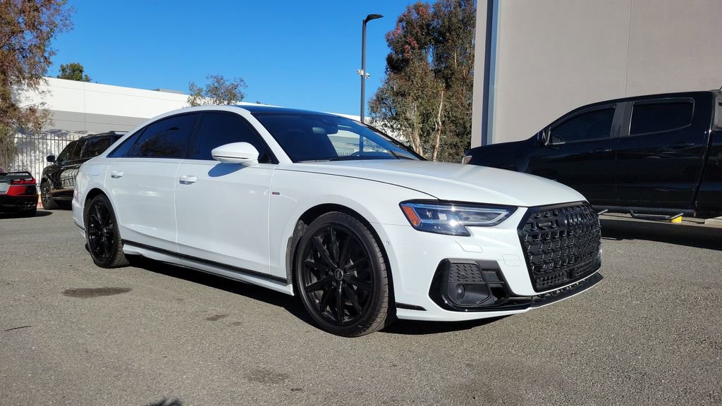 Used 2022 Audi A8 L 3.0T image 1