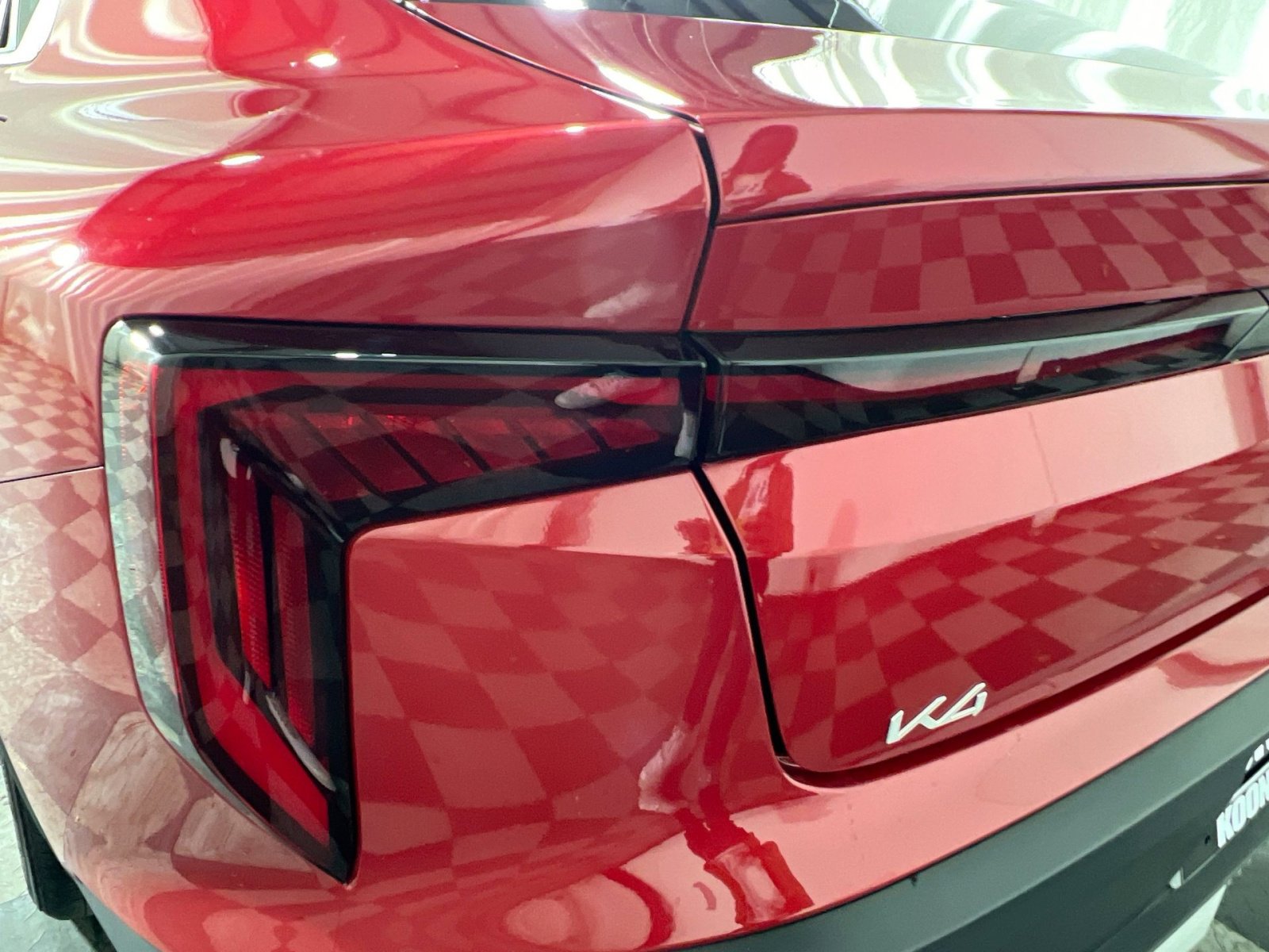 Used 2025 Kia K4 LXS image 16