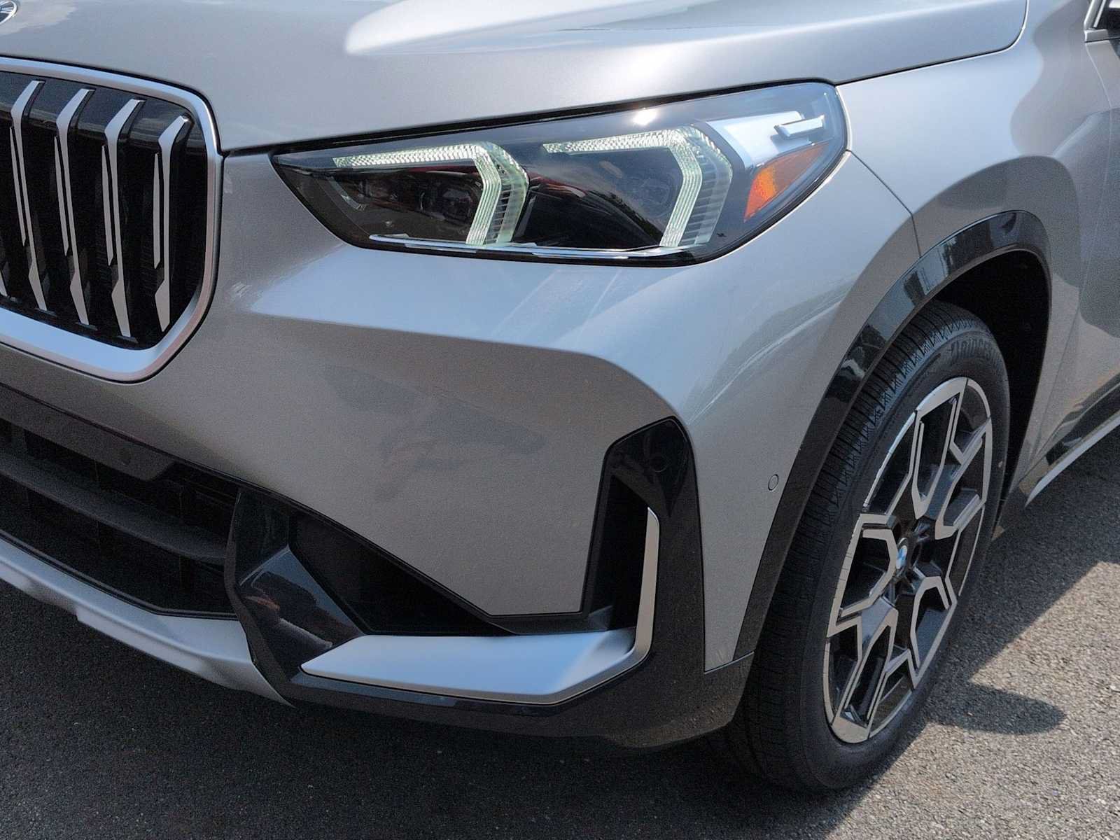 New 2026 BMW X1 xDrive28i w/ Convenience Package AWD/4WD image 11