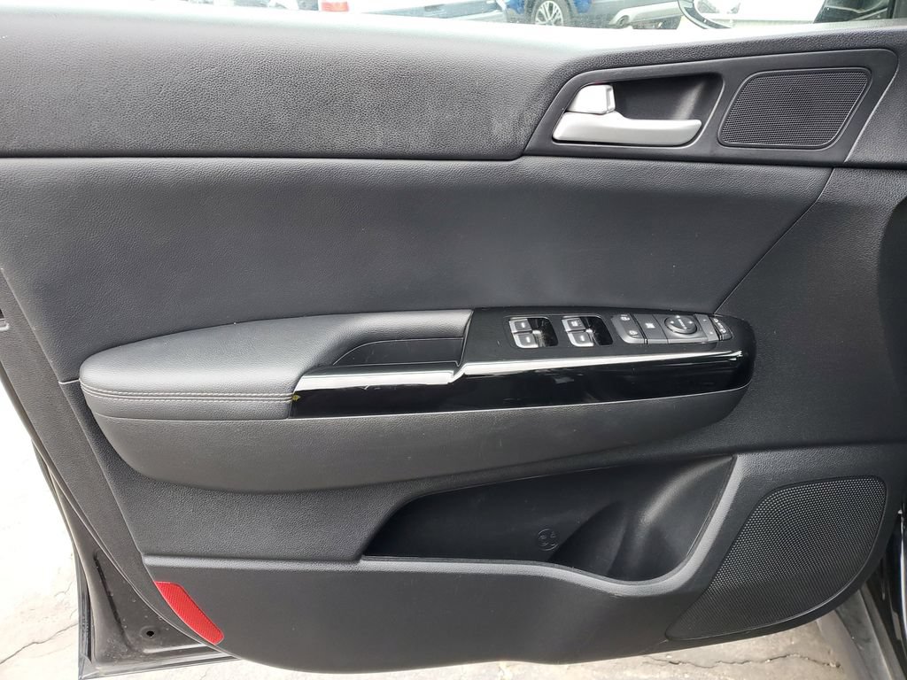 Used 2020 Kia Sportage EX FWD image 23