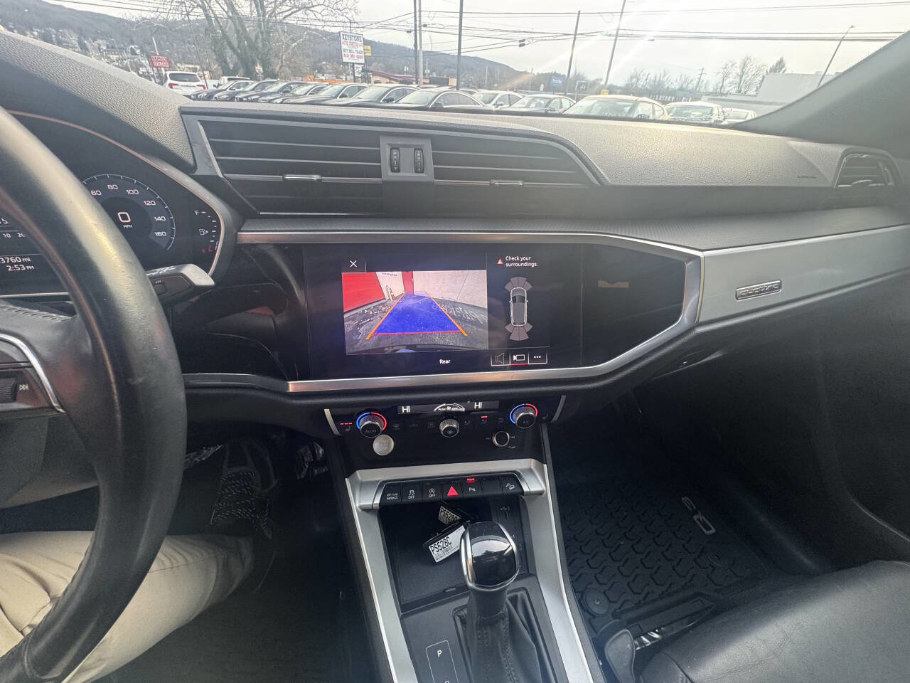 Used 2020 Audi Q3 2.0T Premium w/ Convenience Package image 33