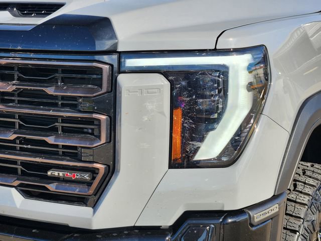 Certified 2025 GMC Sierra 2500 AT4X image 9